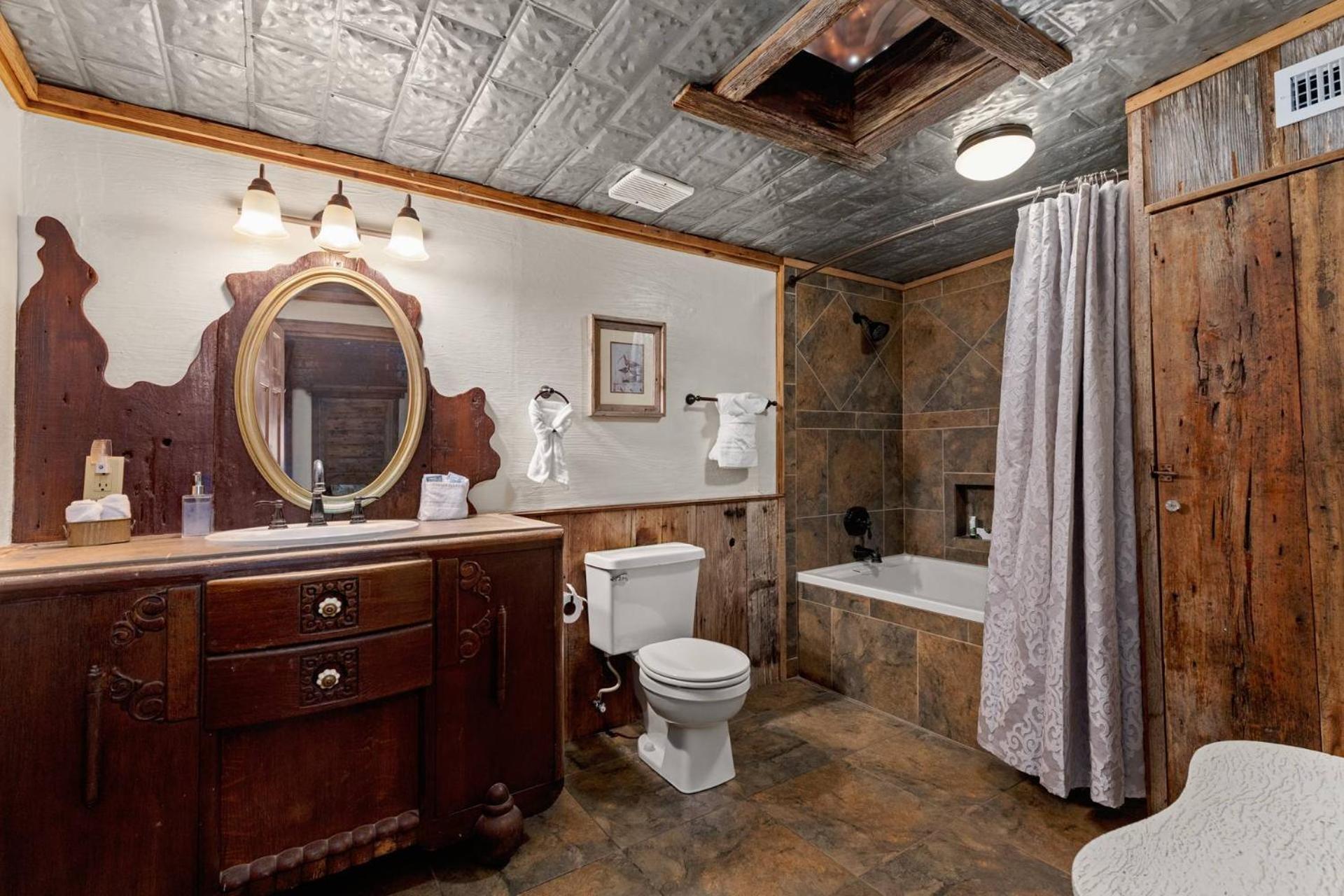 Villa #6 The Root Cellar At Garrison In Gruene New Braunfels Exterior foto